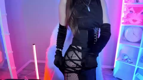 Snapshot of kathleendean chatting on 12.17.24 Kathleen GTM 3 400-1000 Mon Wed Wed Sat Sun online show from 12.17.24