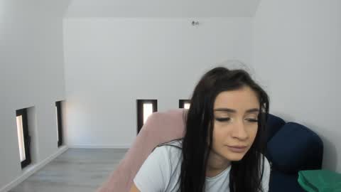Snapshot of kathy_baby chatting on 03.06.25 online show from 03.06.25