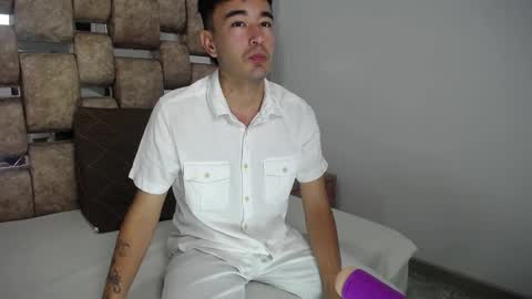 Kaht y Aiden online show from 02.13.26