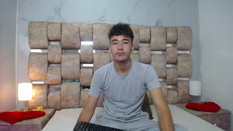 Snapshot of kathyaiden chatting on 07.18.26 Kaht y Aiden online show from 07.18.26