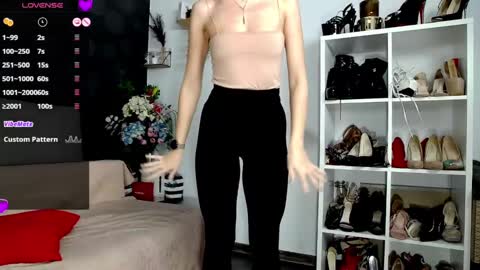 Snapshot of kathyspice chatting on 02.05.25 kathyspice online show from 02.05.25