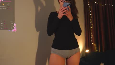 Katienext stream  online show from 03.05.25