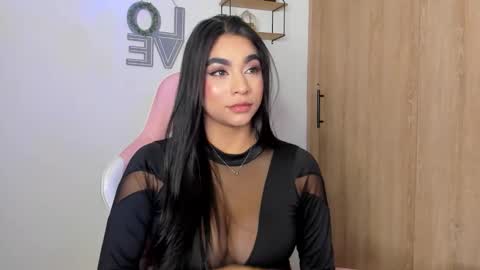 Katie online show from 11.28.25