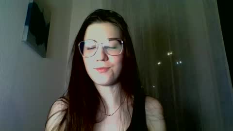 katie_foxi online show from 01.23.25