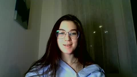 katie_foxi online show from 01.25.25