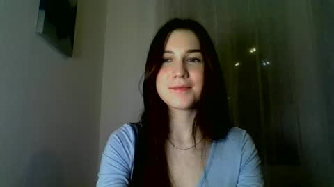 katie_foxi online show from 01.30.25