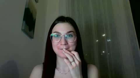 katie_foxi online show from 03.12.25