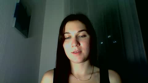katie_foxi online show from 09.18.25
