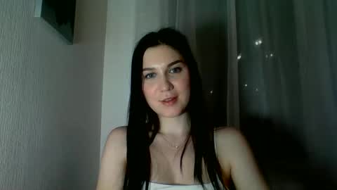 katie_foxi online show from 04.10.26