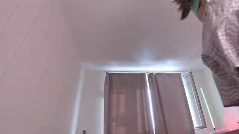 Kate online show from 02.21.25