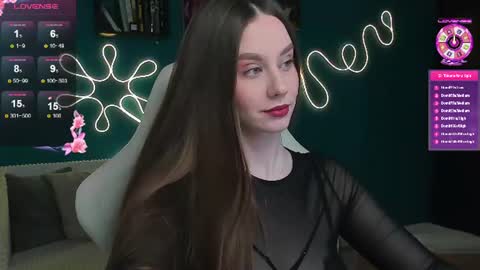 Snapshot of katie_taylorr chatting on 06.21.26 Katie online show from 06.21.26