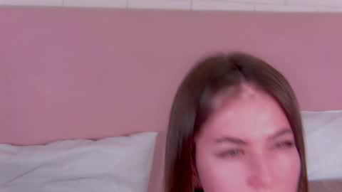 katiereeves online show from 11.21.25