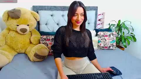 Follow Instagram katikloving online show from 03.22.26