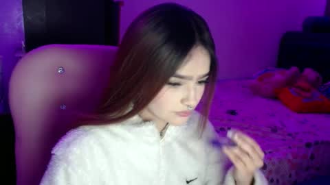 Snapshot of katleen_v chatting on 12.11.24 Katleen. online show from 12.11.24