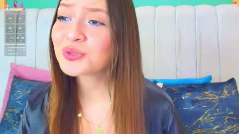 Snapshot of katlyn_martins chatting on 03.09.25 K A T L Y N online show from 03.09.25