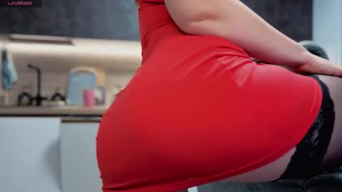 katniss_k online show from 11.23.25