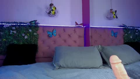 .... Katniss .... online show from 01.06.25