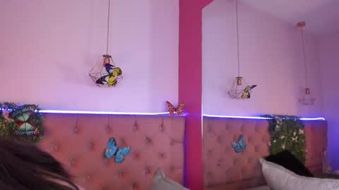 .... Katniss .... online show from 01.30.25