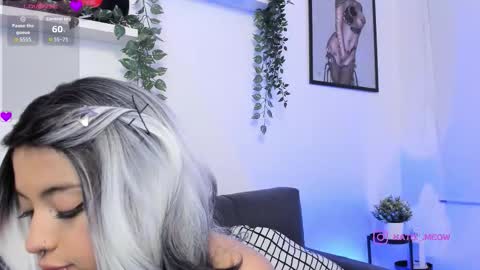 Snapshot of katoo4 chatting on 11.30.25 Kato online show from 11.30.25