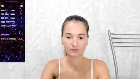 Snapshot of katrin_brook chatting on 10.06.25 Katrin Brook online show from 10.06.25
