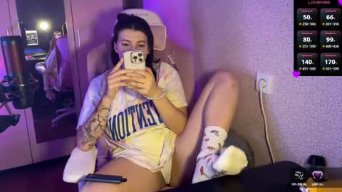   naked in pvt show 100 tk online show from 02.10.25