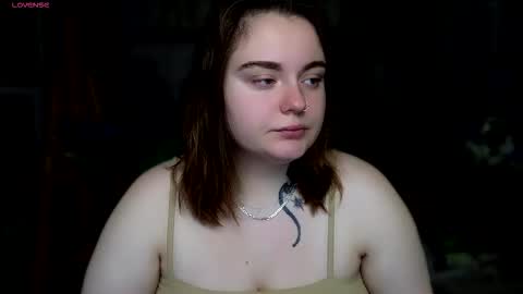 Snapshot of katrinclub chatting on 09.23.25 Katrin online show from 09.23.25