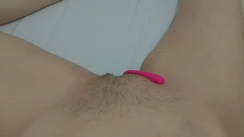 Snapshot of katrinna_arinna chatting on 01.12.25 katrina dont forget to give me thumbs up online show from 01.12.25