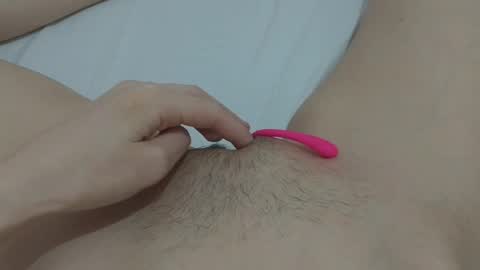 Snapshot of katrinna_arinna chatting on 01.14.25 katrina dont forget to give me thumbs up online show from 01.14.25