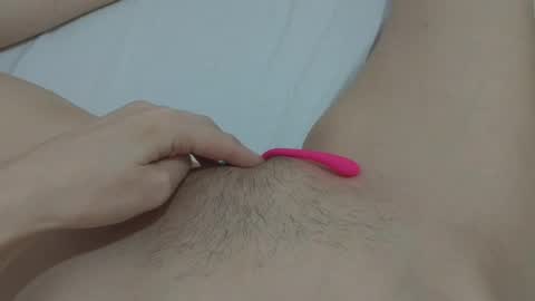 Snapshot of katrinna_arinna chatting on 01.17.25 katrina dont forget to give me thumbs up online show from 01.17.25