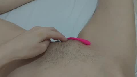 Snapshot of katrinna_arinna chatting on 01.19.25 katrina dont forget to give me thumbs up online show from 01.19.25