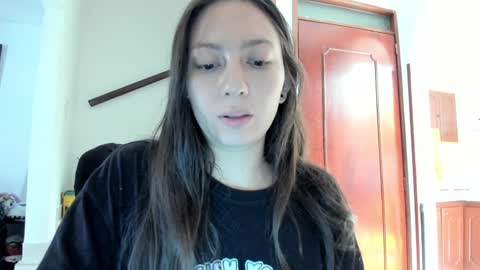 Snapshot of katrinrosex chatting on 02.03.25 Katrin  online show from 02.03.25