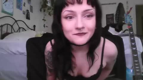 Snapshot of kattattacck chatting on 05.15.26 kattattacck online show from 05.15.26