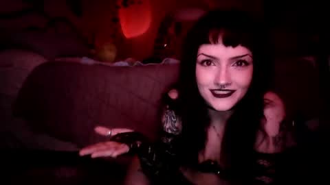 Snapshot of kattattacck chatting on 05.31.26 kattattacck online show from 05.31.26
