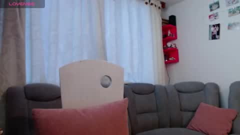 Snapshot of kattie_love chatting on 02.19.25 kattie online show from 02.19.25