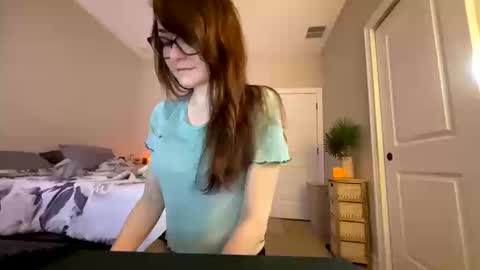 Snapshot of kattnip44 chatting on 10.15.25 Josie live show Tuesday Wednesday and Thursday online show from 10.15.25