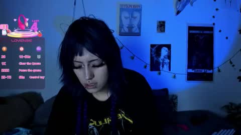 Snapshot of kattx_ chatting on 11.04.25 kattx independent model online show from 11.04.25