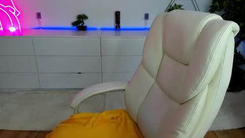 Katty online show from 09.26.25