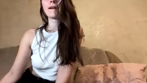 Snapshot of kattycarols chatting on 03.16.26 kattycarols online show from 03.16.26