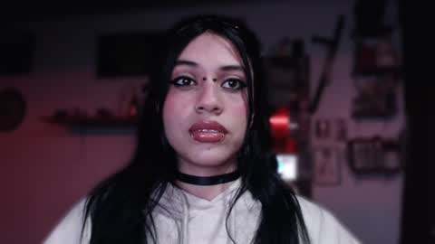 Snapshot of kattze chatting on 01.21.25 online show from 01.21.25