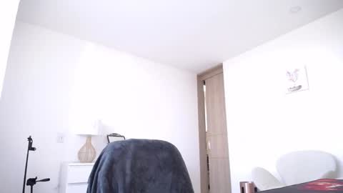 Snapshot of katy_18_pocahontas chatting on 01.18.26 K a t y online show from 01.18.26