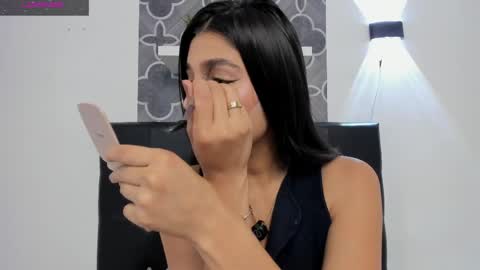 Snapshot of katy_babyg chatting on 05.22.26 Katy 3 online show from 05.22.26