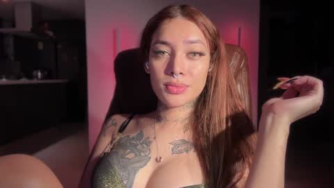 Snapshot of katy_monrroy chatting on 01.10.25 Emily online show from 01.10.25