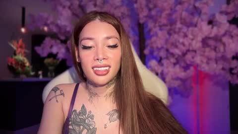 Snapshot of katy_monrroy chatting on 02.18.25 Emily online show from 02.18.25