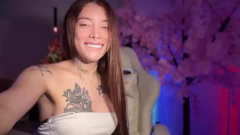 Snapshot of katy_monrroy chatting on 02.20.25 Emily online show from 02.20.25