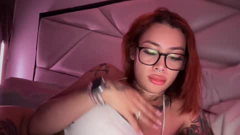 Snapshot of katy_monrroy chatting on 09.24.25 Emily online show from 09.24.25