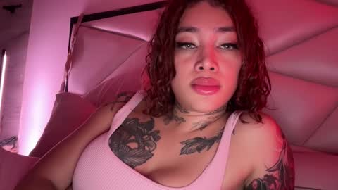 Snapshot of katy_monrroy chatting on 10.29.25 Emily online show from 10.29.25