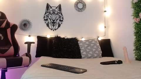 Katy Van online show from 02.07.25