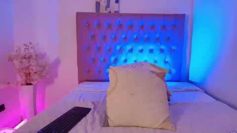 Katy Van online show from 09.27.25