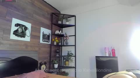 salo  online show from 12.17.25