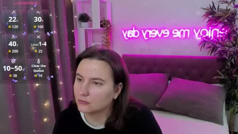 Kate online show from 11.05.25